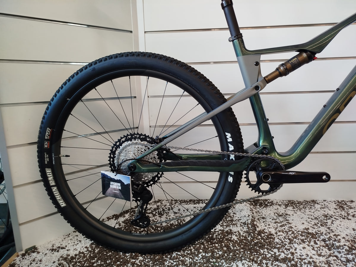Trasmissione elettronica SRAM GX Eagle AXS 12 velocità su Orbea Oiz M10 AXS