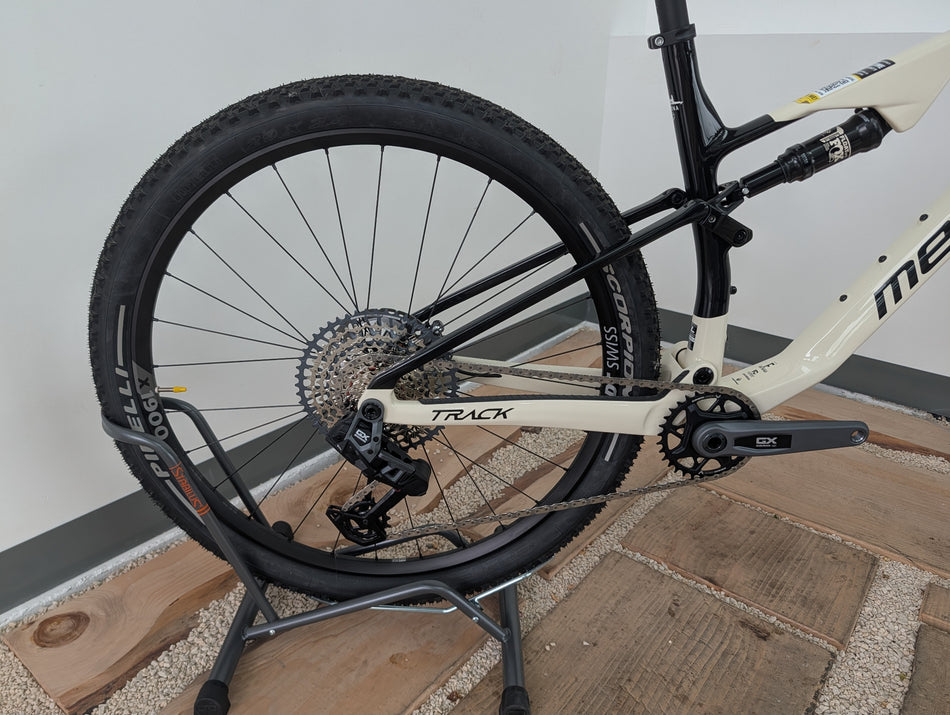 Megamo Track AXS 03 – Performance XC Senza Limiti