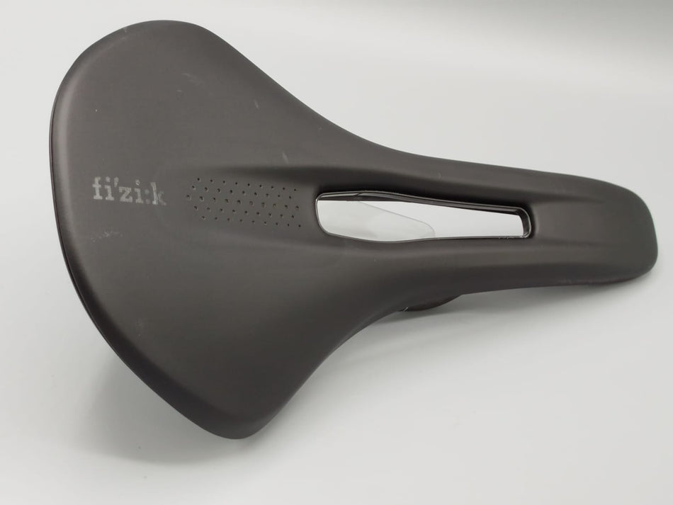 Sella Road Racing con Binari in Carbonio - fizik Vento Antares R1